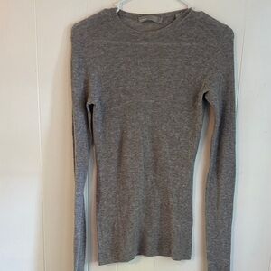 Vince 100% cashmere sweater